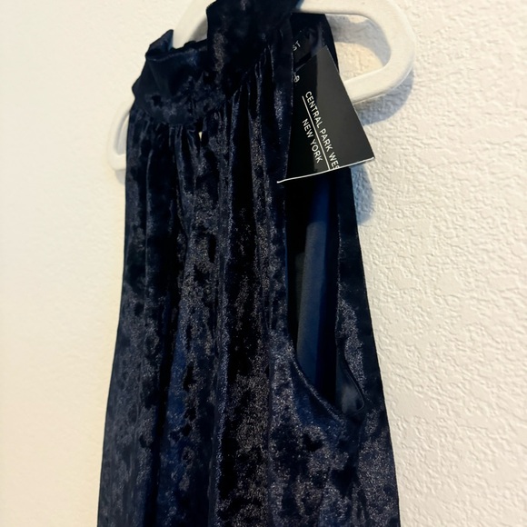 CENTRAL PARK WEST REVOLVE Ocean Drive Velvet Keyhole Bodysuit Midnight N… - Picture 4 of 14